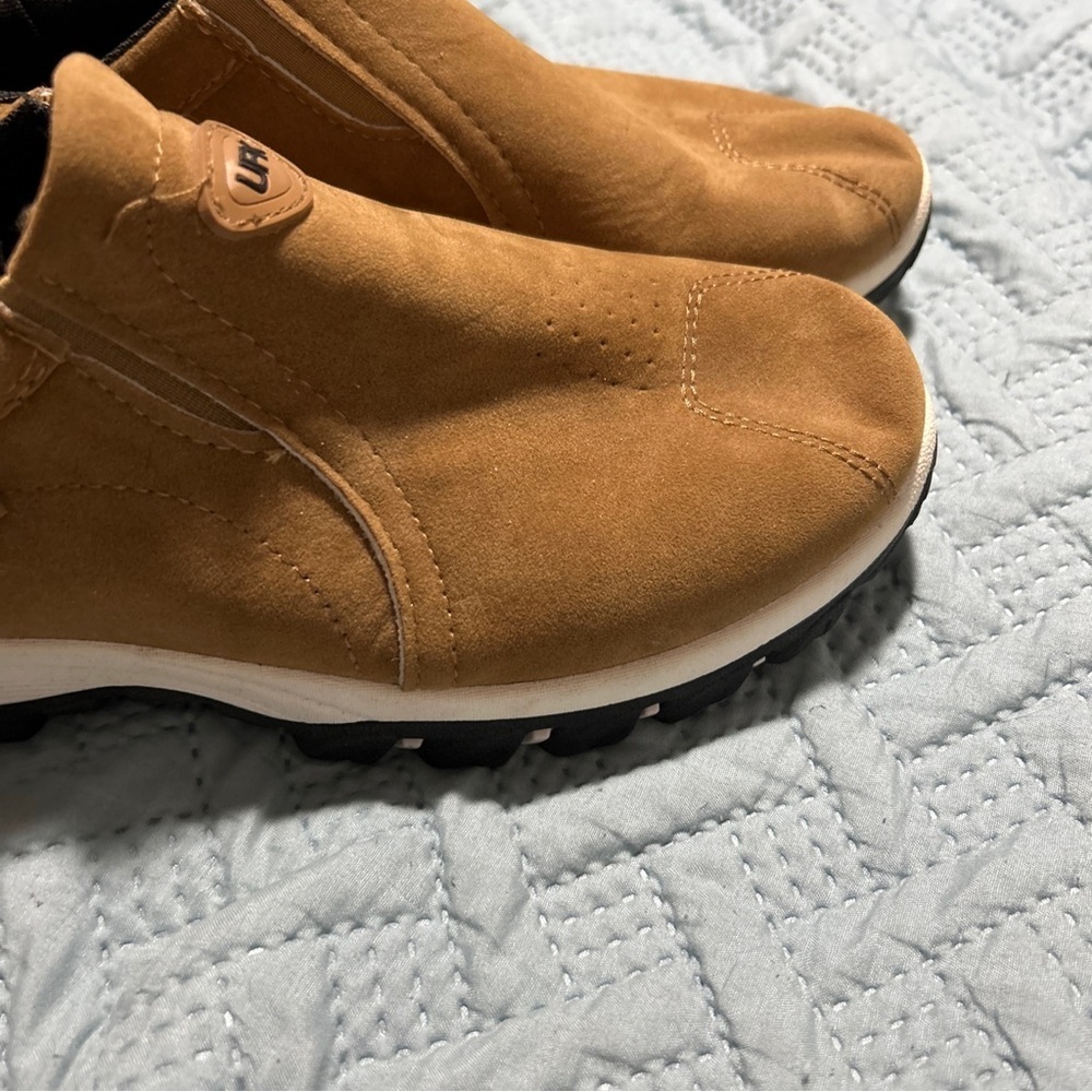 Men's UFK Sport Slip On Shoes Camel Brown Size 43 (9.5) Great Condition - Picture 4 of 13